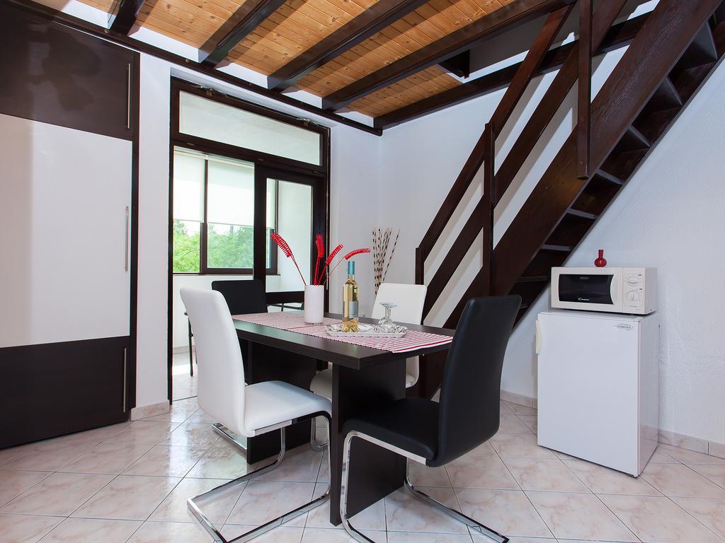 Apartment Cervar Пореч Стая снимка
